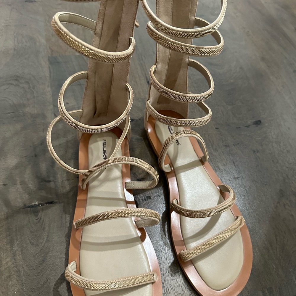 NEW $148 Free People Theia Gladiator Sandals Size 8.5 Suede/Leather - Picture 4 of 9